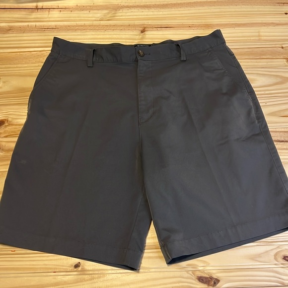 Size 36 Adidas shorts  nwot - Picture 1 of 4
